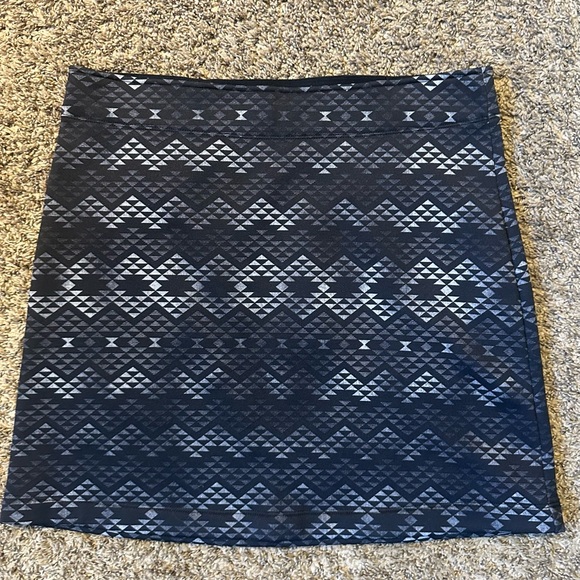 Athleta Navy and Gray Mini Skirt - Picture 2 of 3